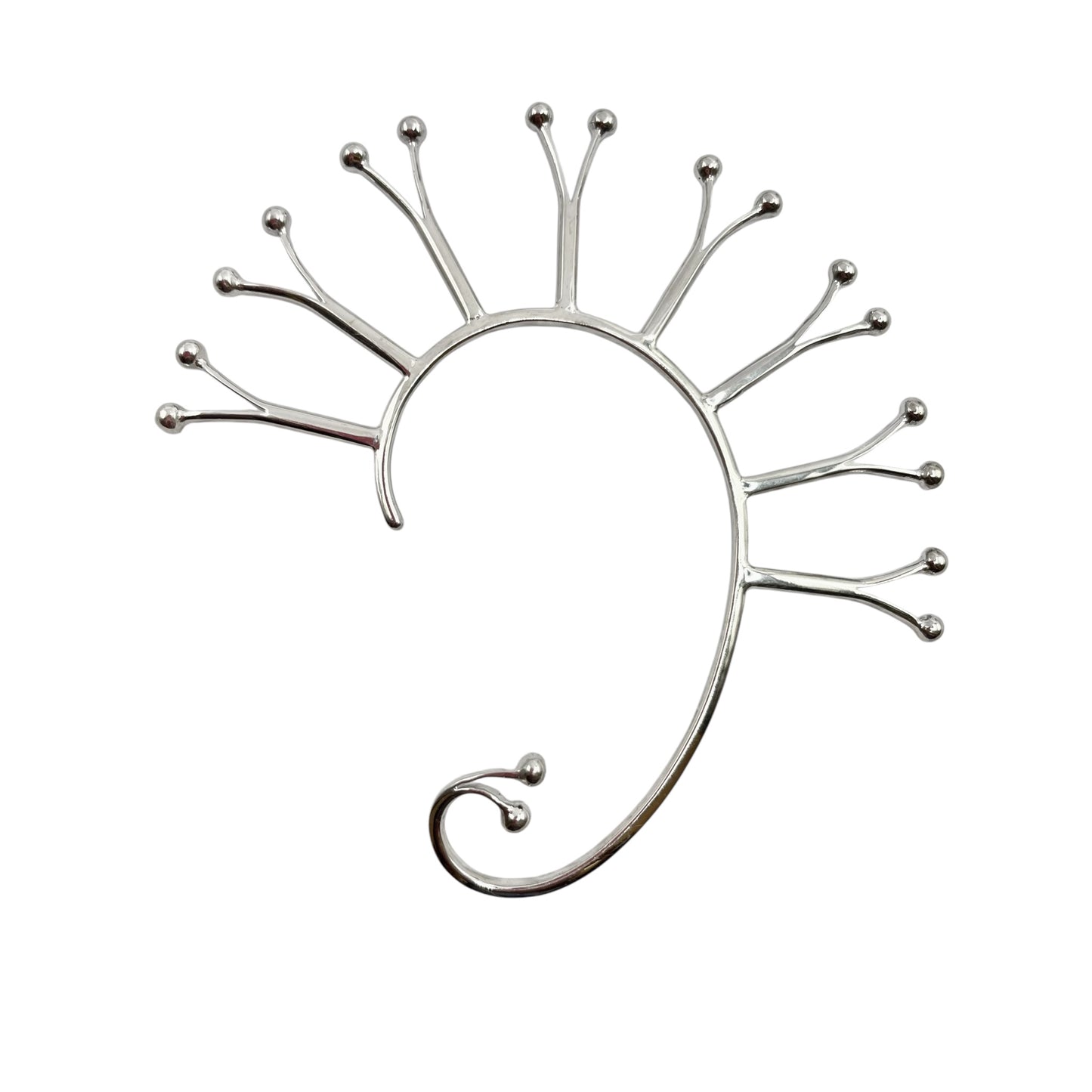 Gold and diamond ring with modern geometric design by Bed of Stones Jewelry