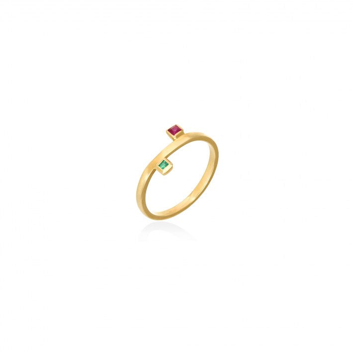 Ring  |  Yellow Gold 18K with rubby 0.06 carat  and emerald 0.04carat