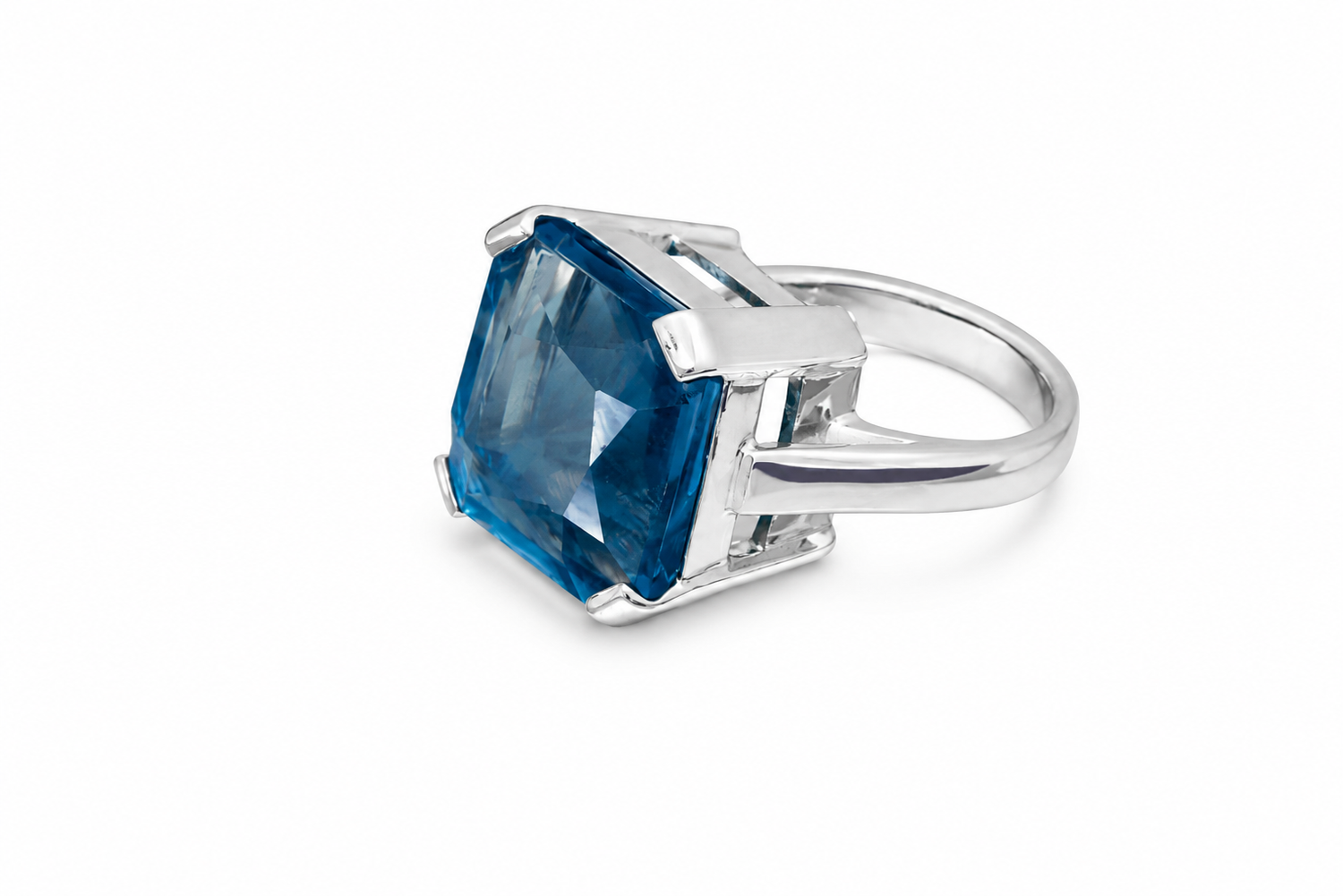 Aqua Facet - Sterling Silver (925) Ring with Apatite (Platinum Plated) by Bed of Stones Jewelry
