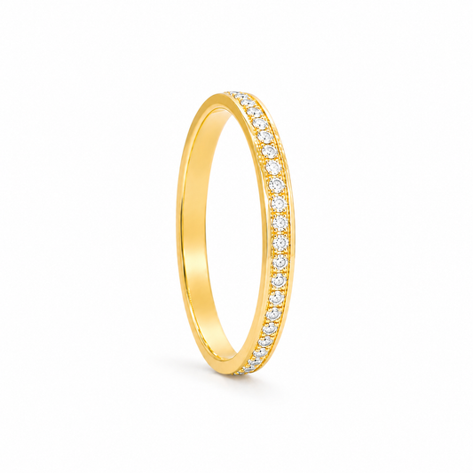 Lumière Band - 18K Gold with White Diamonds