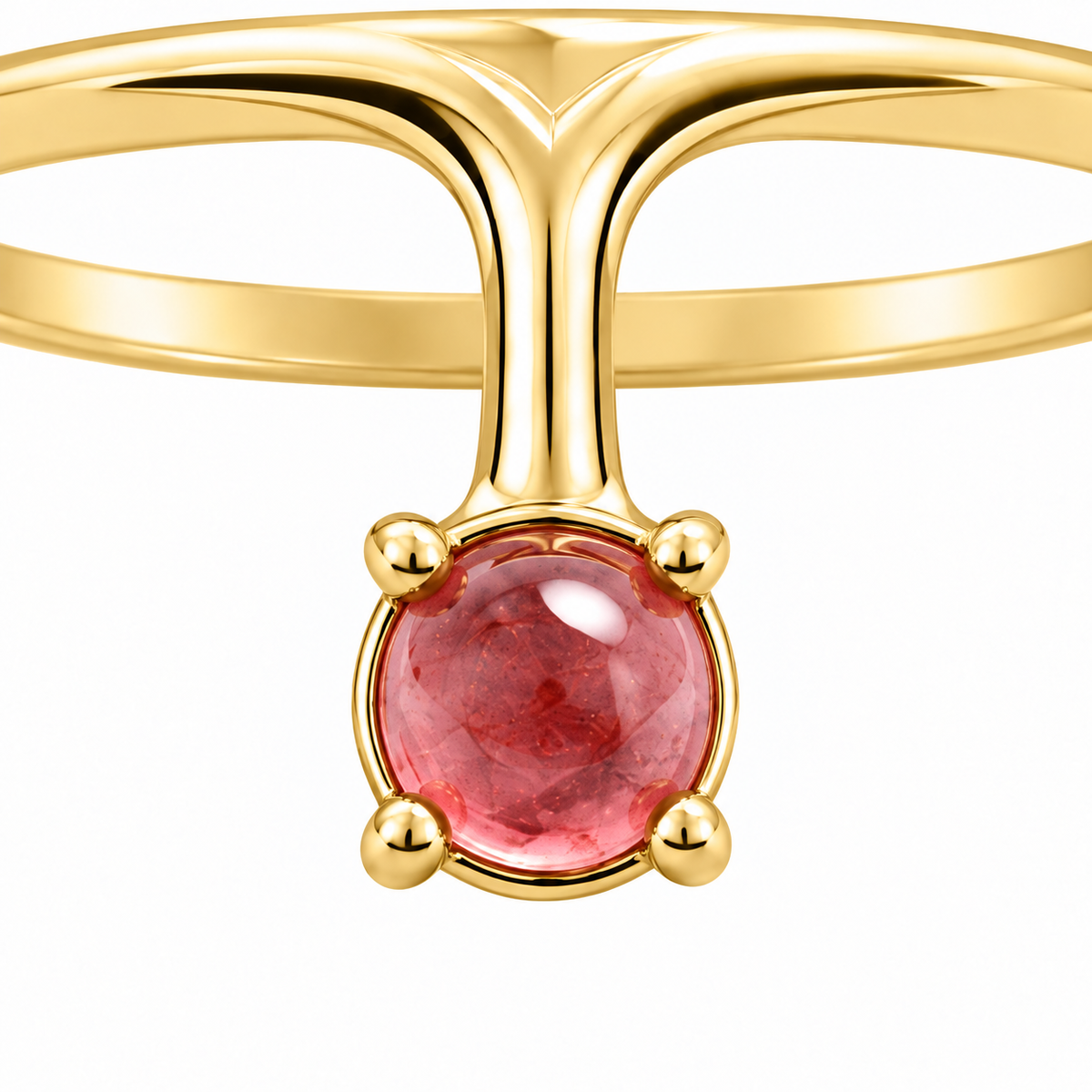 Close-up of cabochon-cut pink tourmaline prong setting on Rosé Ray 18K Gold Ring by Bed of Stones Jewelry
