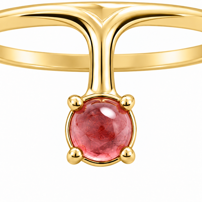 Close-up of cabochon-cut pink tourmaline prong setting on Rosé Ray 18K Gold Ring by Bed of Stones Jewelry