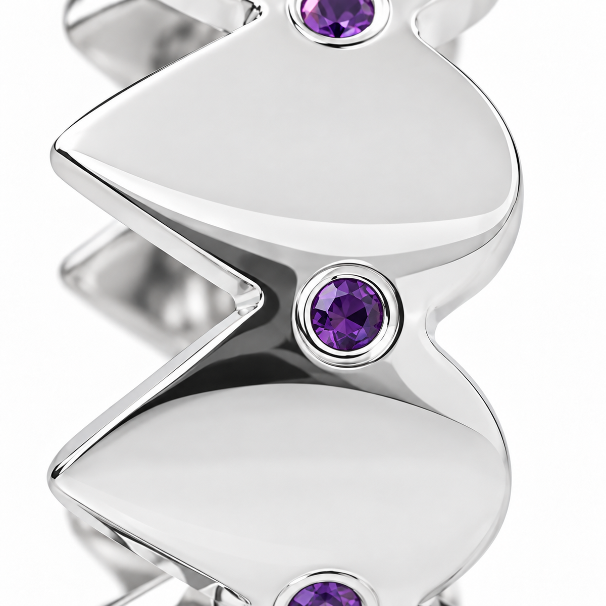 Close-up of round-cut amethyst gypsy setting on Serrated Amethyst Band Sterling Silver by Bed of Stones Jewelry