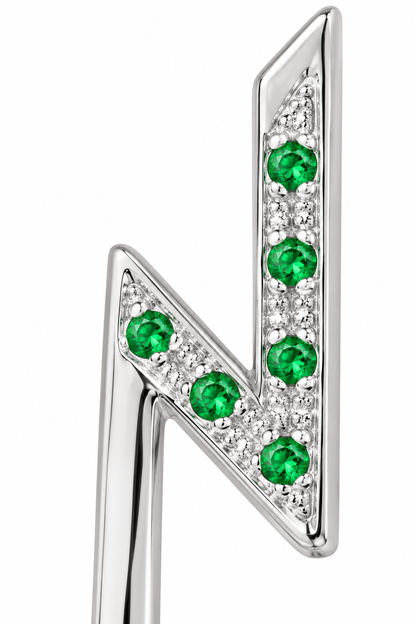 Close-up of round-cut tsavorite pavé setting on Starvolt Sterling Silver (925) Ring by Bed of Stones Jewelry